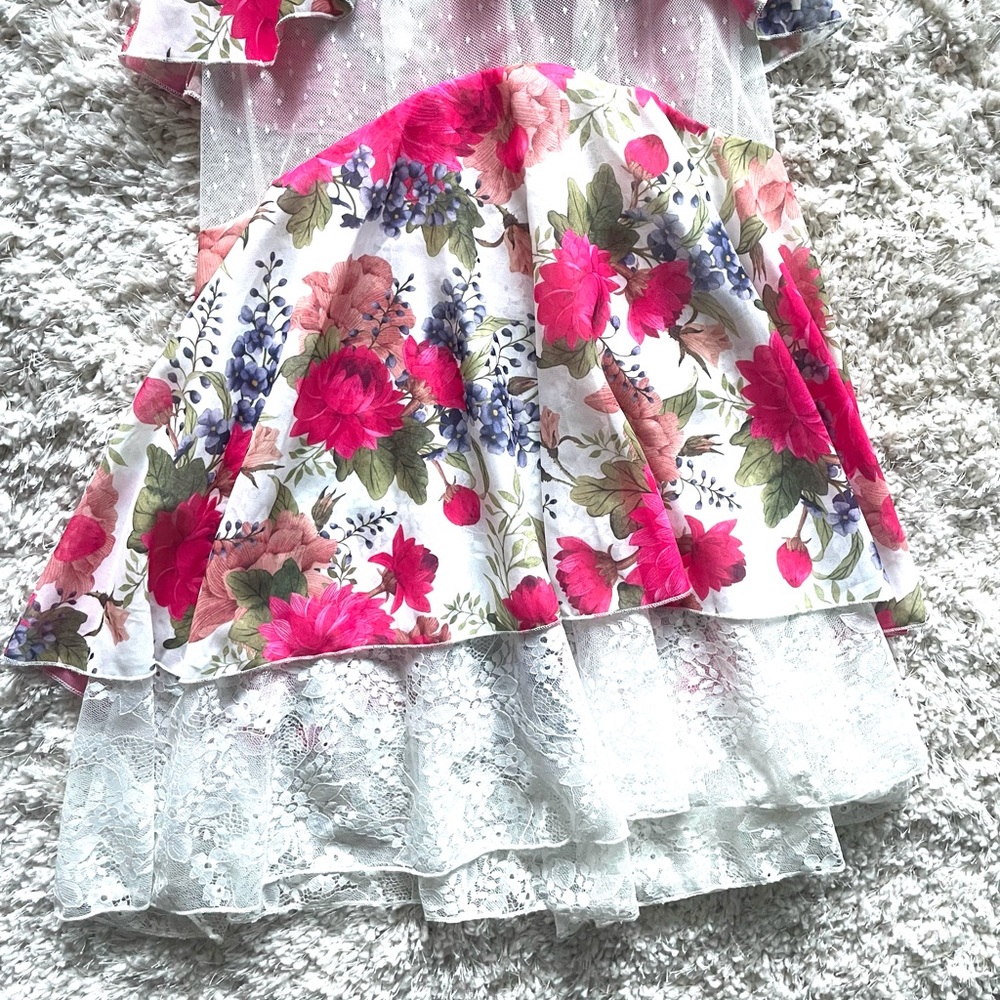 Floral two piece set - Picture 5 of 5